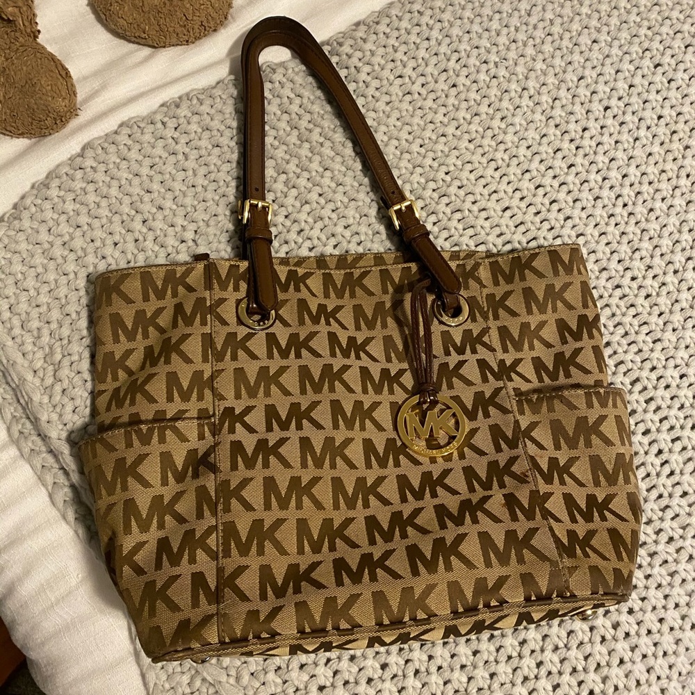 Michael Kors bag